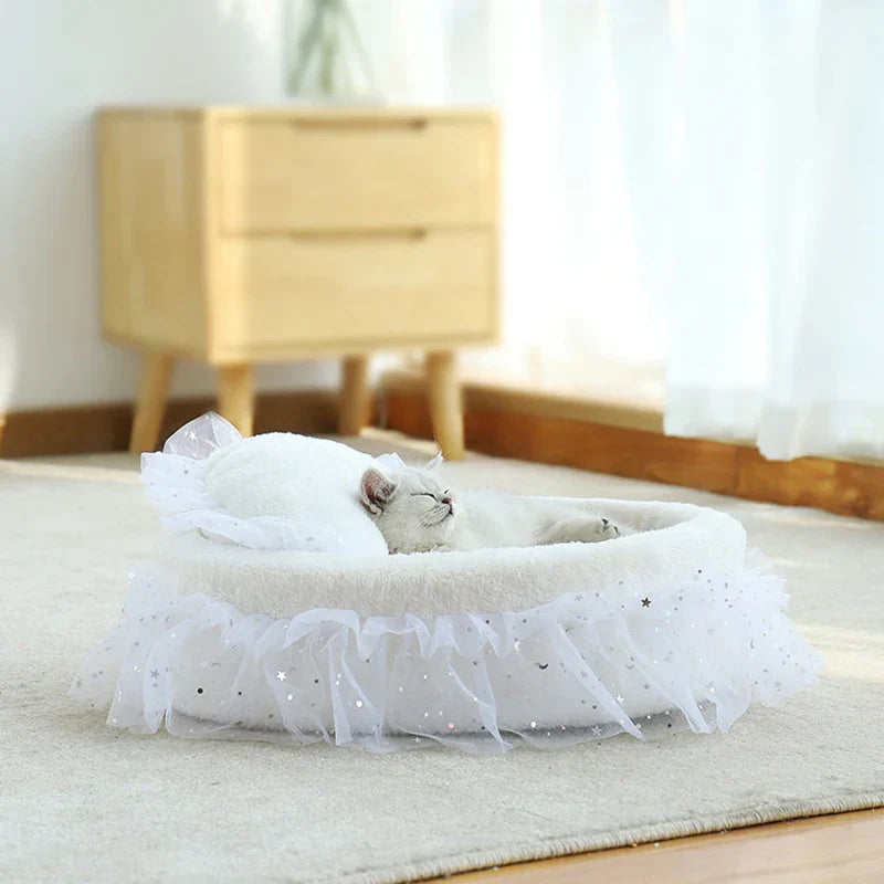 Paws & Claws Round Lace Princess Cat Bed